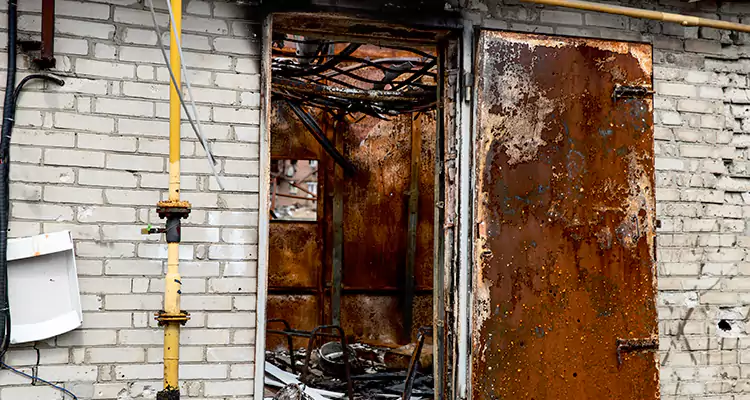 Metal Door Rust Repair in Palm Bay, FL