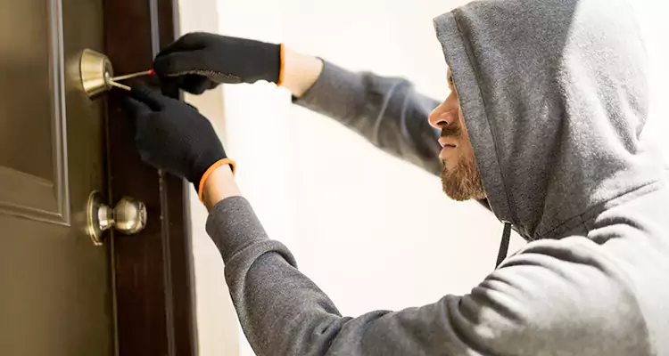 Emergency Motel Lock Repairs—Available 24/7 in Palm Bay, FL